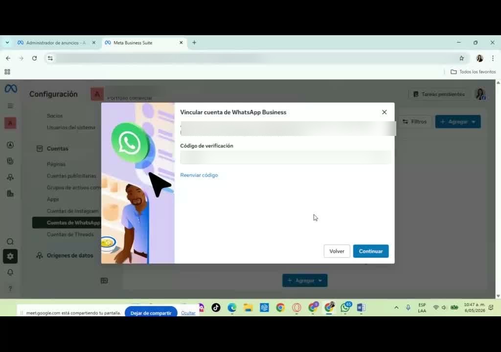 El diálogo «Vincular cuenta de WhatsApp Business» pide el código que llega a la línea.